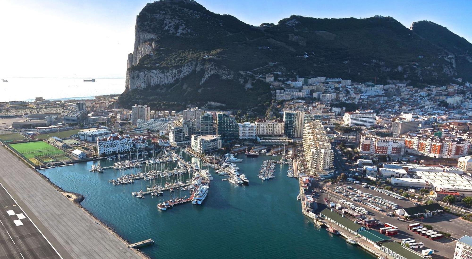 Luxury Yacht Hotel Gibraltar Exterior foto